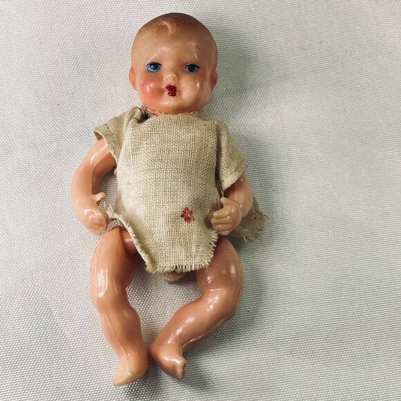 Vintage 4" Italian Celluloid Baby Doll W/ Cloth Outfit - Handmade Details & Wear - Picture 3 of 8